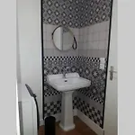 A Bon Port Lägenhet *